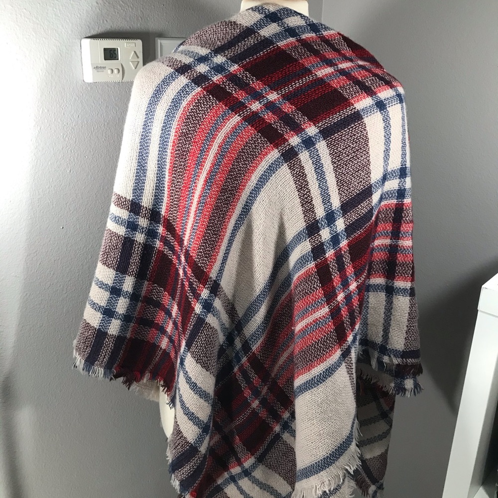 Plaid Blanket Scarf 50x50 - Picture 3 of 3